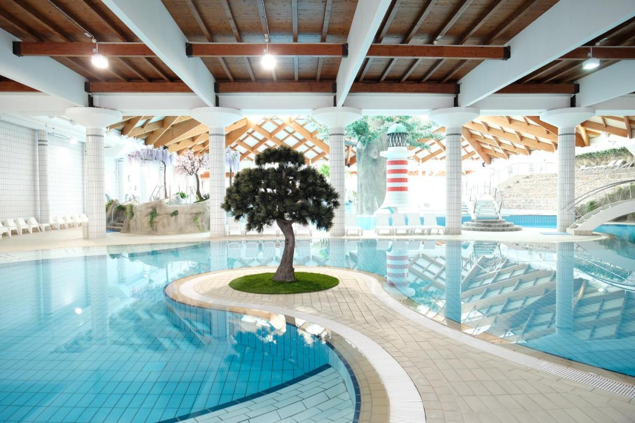 Hotel Toplice - Terme Catez Catez ob Savi Bagian luar foto