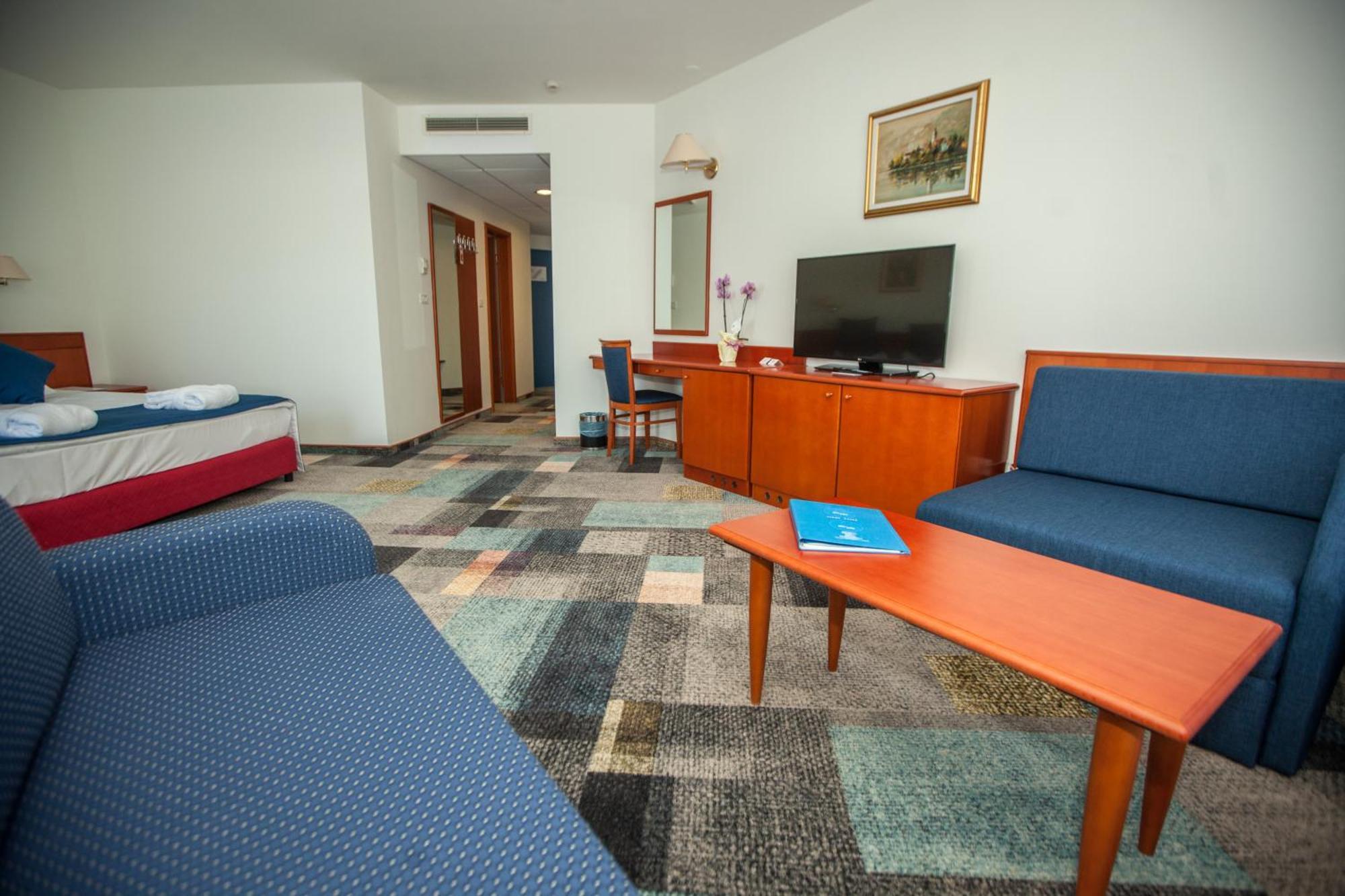 Hotel Toplice - Terme Catez Catez ob Savi Bagian luar foto